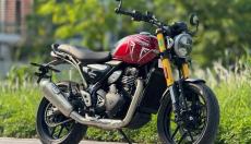 TRIUMPH SPEED 400 – HẢI QUAN CHÍNH NGẠCH, MỚI ĐẾN MỨC CHƯA ĐỔ XĂNG - Hà Nội