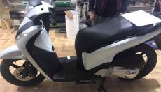 SH 150i nhập khẩu đăng kí lần đầu 2011 đầu máy 103....màu trắng sport - Hà Nội