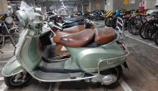 Xe Vespa LX 125 nhập khẩu nguyên chiếc, xanh lá mạ, ít sử dụng - Hà Nội