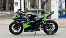 Bán Kawasaki_Ninja300_2017_biển_Thái_Bình dán keo cả xe nên còn mới cứ - Hà Nội