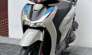 Cần bán xe SH 125 abs 2025