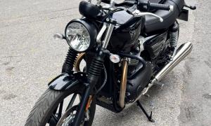 Cần bán xe Triumph Speed Twin 900 model 2025