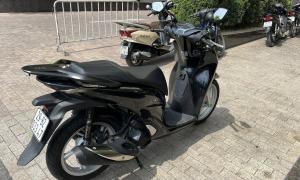 Cần bán xe SH 150 ABS màu đen đời 2020