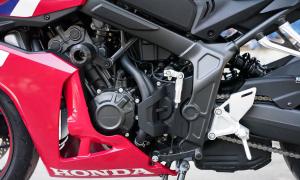 Cần bán xe Honda CBR650R mẫu mới E-Clutch