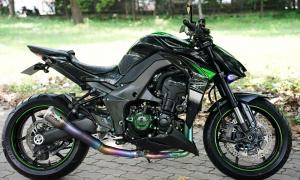 Cần bán Kawasaki Z1000 ABS 2017 màu xanh đen