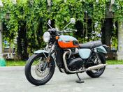Cần bán Triumph T100 2023 màu Meridien Blue/Tangerine, odo 6k km