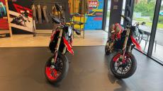 Cần bán xe Ducati Hypermotard Mono698 Rve xe New chưa ra biển