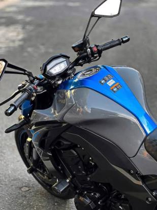 Cần bán Kawasaki Z1000 xám xi măng biển số SG