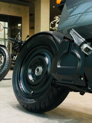 Cần bán BMW CE 04 – Tương lai di chuyển trong tầm tay bạn!