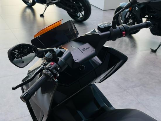 Cần bán BMW CE 04 – Tương lai di chuyển trong tầm tay bạn!