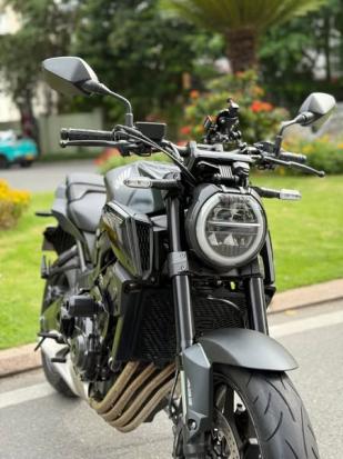 Cần bán, bán xe Honda CB650 2023 Black Edison siêu mới