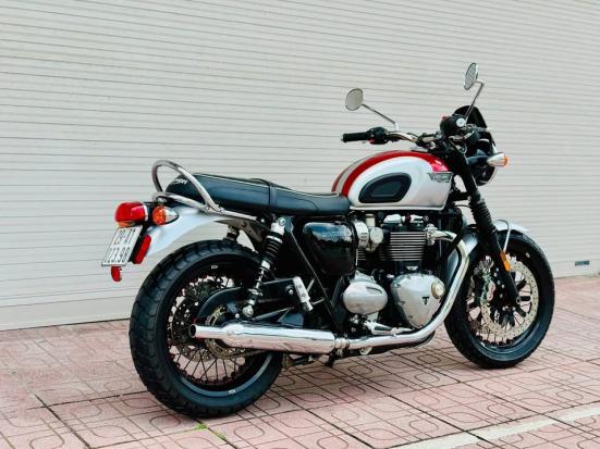 Cần bán xe Triumph T120 UK