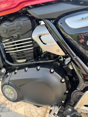 TRIUMPH SPEED 400 – HẢI QUAN CHÍNH NGẠCH, MỚI ĐẾN MỨC CHƯA ĐỔ XĂNG