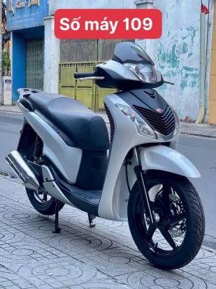 Cần bán xe Honda SH150i nhập ý