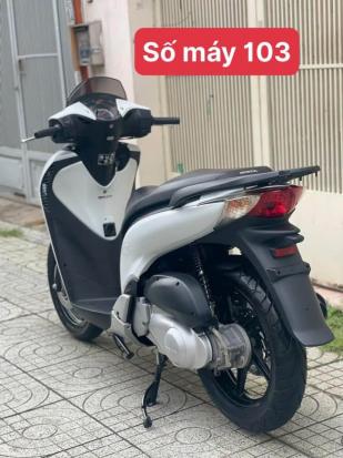 Cần bán xe Honda SH150i nhập ý