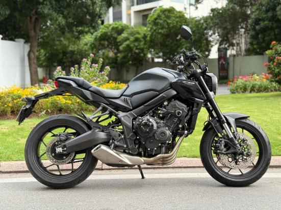 Cần bán, bán xe Honda CB650 2023 Black Edison siêu mới