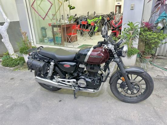 Cần bán, bán xe HONDA CB350 Hness Màu Đỏ Đen Cực Chất