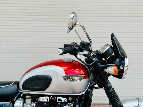 Cần bán xe Triumph T120 UK
