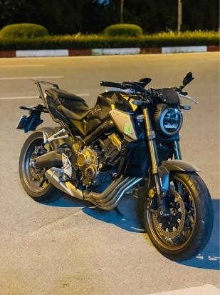 Cần bán, bán xe HONDA CB650r 2021