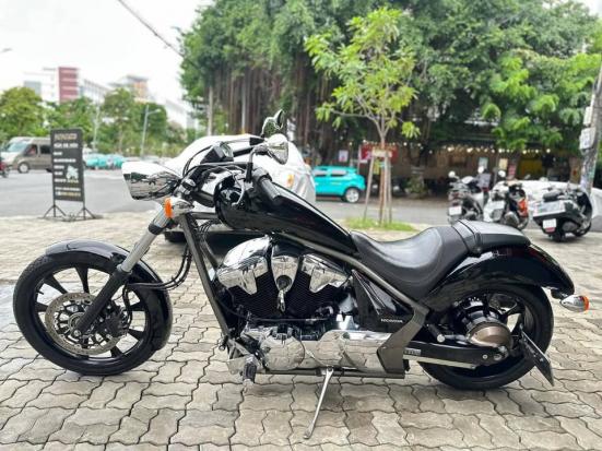 Cần bán xe HONDA VT1300 CX FURY 1300cc
