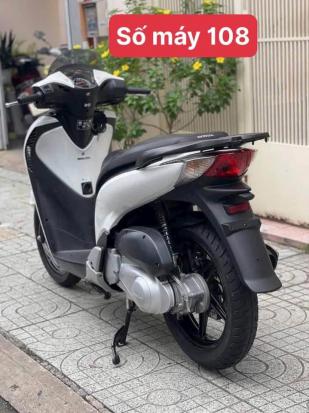 Cần bán xe Honda SH150i nhập ý