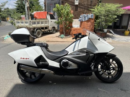 Cần bán Honda NM4-02 ABS 750 2015 chỉ 378tr