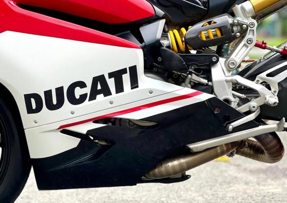 Cần bán Ducati Panigale 959 độ full 1299 HQCN BS SG