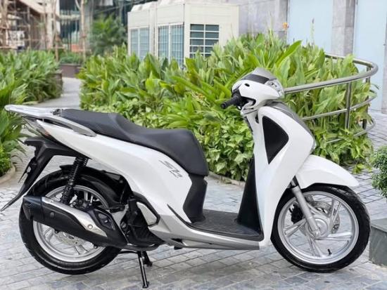 Cần bán SH 125i cbs 2019 màu trắng