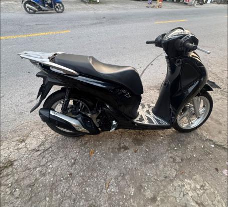 Cần bán xe SH 150 ABS