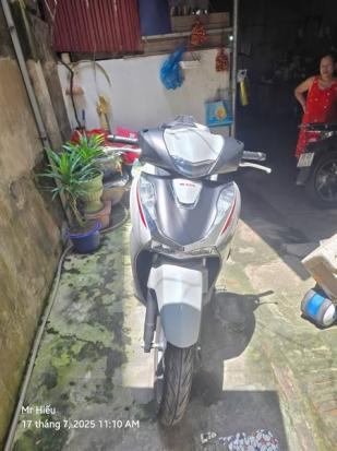 Cần bán SH 160i 2024 ABS xám xi măng biển Hà Nội