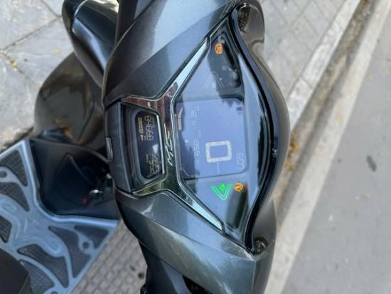 Cần bán xe Honda SH 125 2022 màu xám