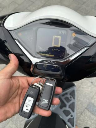 Cần bán Honda SH Việt 160i ABS siêu mới 2025 siêu lướt