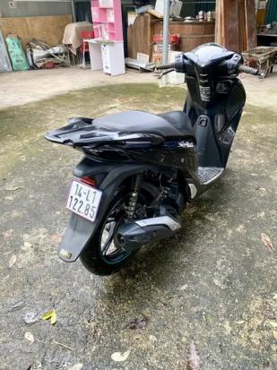 Cần bán xe Honda SH đời 2018 CBS 125i