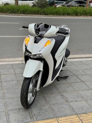 Cần bán xe Honda SH160CBS