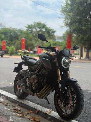 Cần bán Honda CB650R 2023