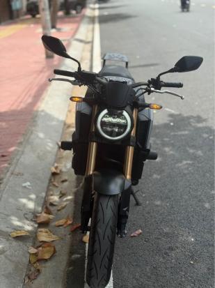 Cần bán Honda CB650R 2023