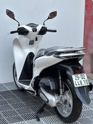 Cần bán xe Honda SH Việt 125i ABS siêu mới 2021 siêu lướt
