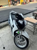 Cần bán SH125 abs 2024