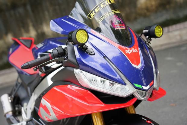 Bán xe Aprilia 1100 RSV4 bản Factory