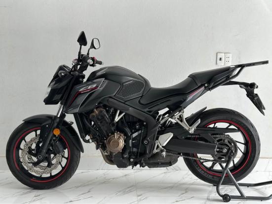 Cần bán Honda CB650F sx2018