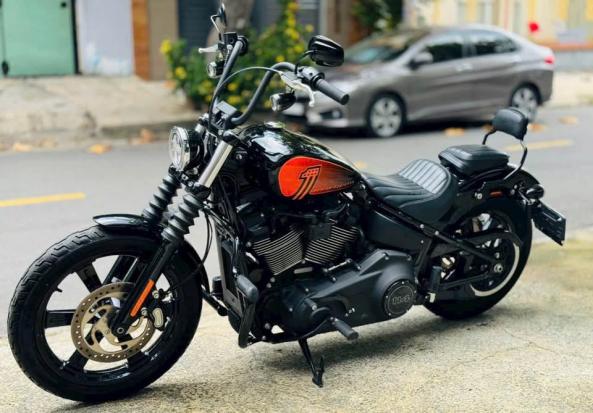 Cần bán Harley Street Bob HQCN BSTP T1/2025