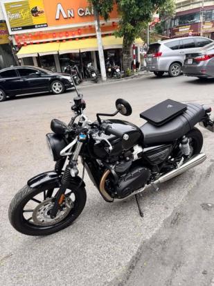 Cần bán xe Triumph Speed Twin 900 model 2025