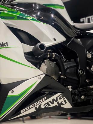 Cần bán Kawasaki ZX6R