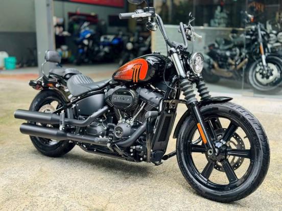 Cần bán Harley Street Bob HQCN BSTP T1/2025