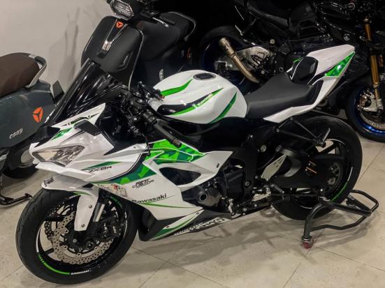 Cần bán Kawasaki ZX6R