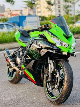 Cần bán xe Kawasaki Ninja ZX25R