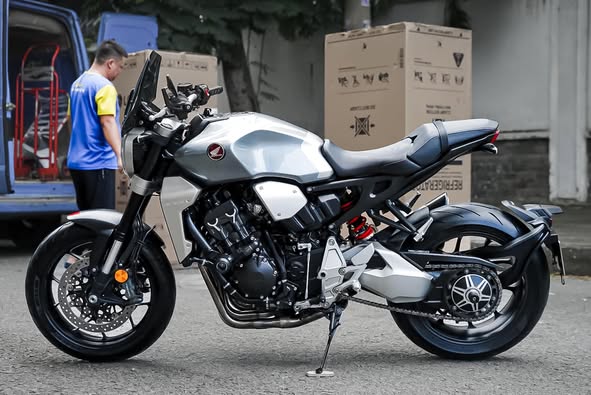 Cần bán xe Honda CB1000R 2019