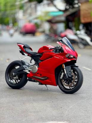 Cần bán Ducati Panigale 1299S, 1199S, V2, 959