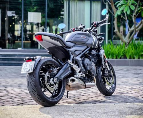 Cần bán xe Triumph Trident 660
