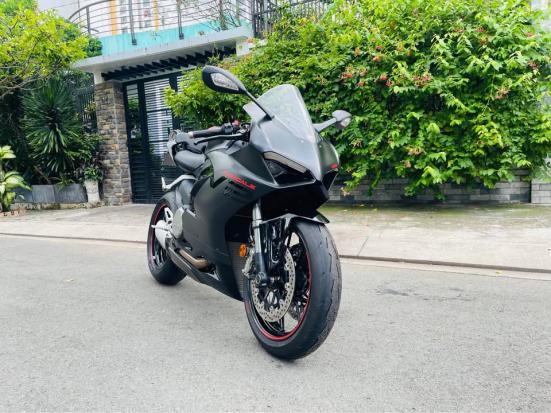 Cần bán Ducati Panigale 1299S, 1199S, V2, 959
